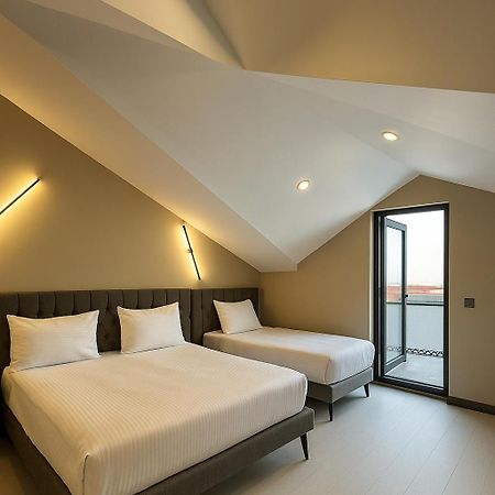 Park Hotel & Private Transportation Istanbul Airport-By Loft Arnavutkoy Zewnętrze zdjęcie